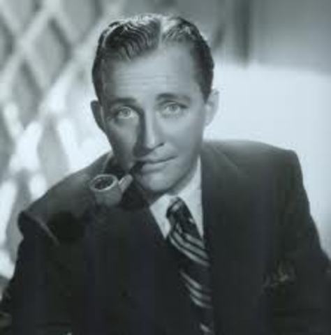 Song "White Christmas" is Aired on Radio fpr First Time