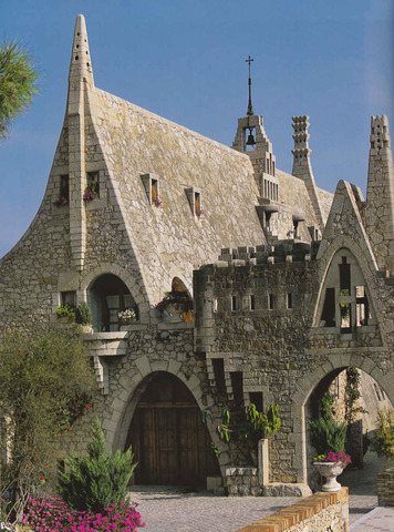 Винные погреба Гуэля