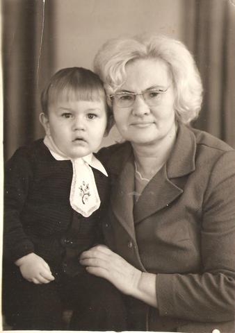 Вилкова Т.И. с сыном Вовой