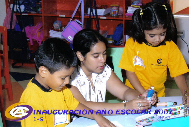 mi primer dia en el colegio grande como le decia de pequeña