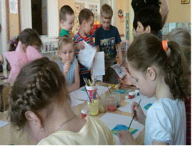 В  настоящее  время  в  детском  саду  работает