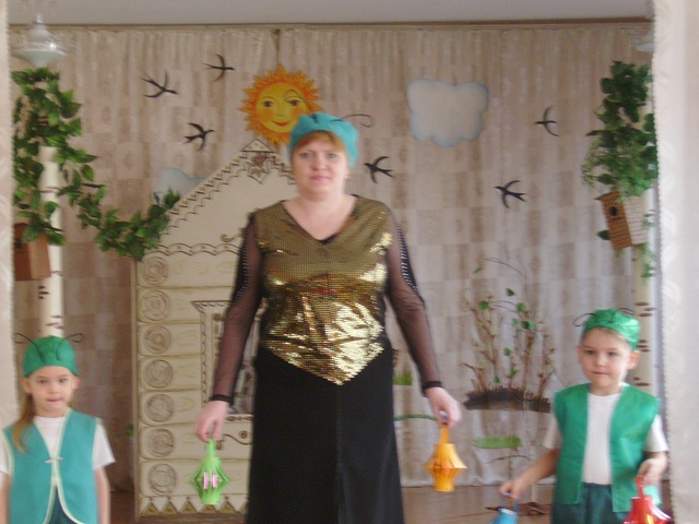 ВоспитателиЗемцова Елена Викторовна и Громилина Людмила Владимировна участвуя во Всероссийском конкурсе стали Лауреатами Национальной премии в номинациях «Лучший инновационный образовательный здоровье сберегающий проект – 2010» и «Пропаганда здорового обр