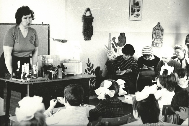 Воспитатели Сараева В.В., Чернышкова В.В. делились опытом работы в городе и области по ручному труду.