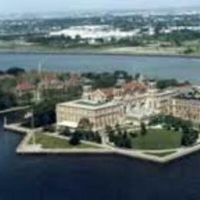 Timeline: Ruth Daly life of Italian immigrant.