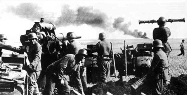 Soviets launch Operation Uranus