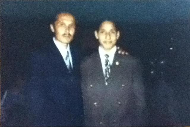 Mi hermano terminó la secundaria