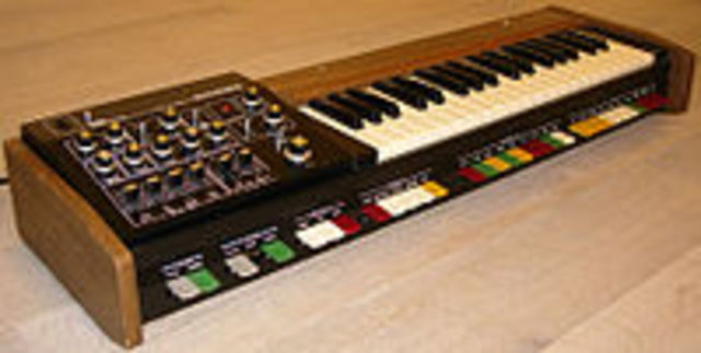 Roland - SH3a