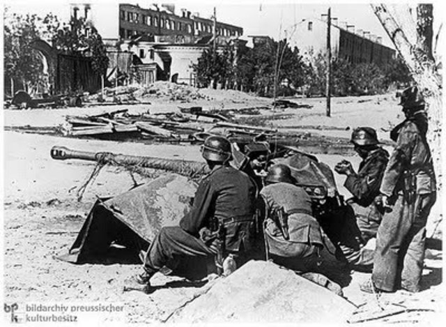 The last German forces in Stalingrad surrendered to the Russian army.