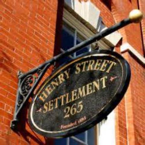 Lillian Wald opens Henry Street Settlement in New York
