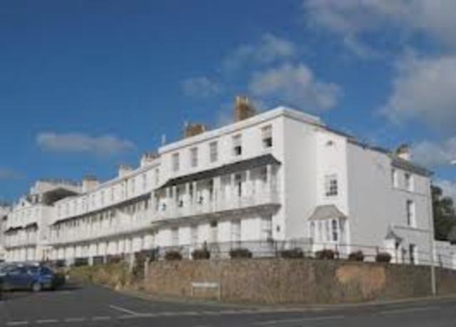 Fortifield Manor Houses