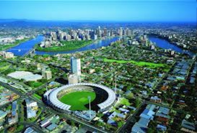 It became a colony of Queensland with Brisbane for its capital.