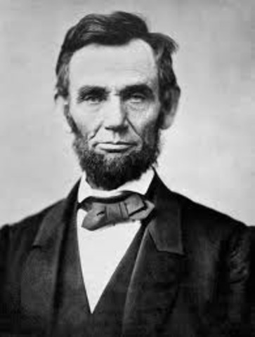 Abraham Lincoln becomes president