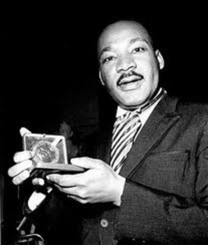 Martin Luther King recieves Nobel Peace Prize