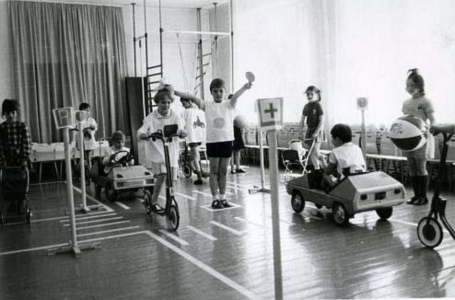 «Использование детской художественной литературы в обучении детей правилам дорожного движения»