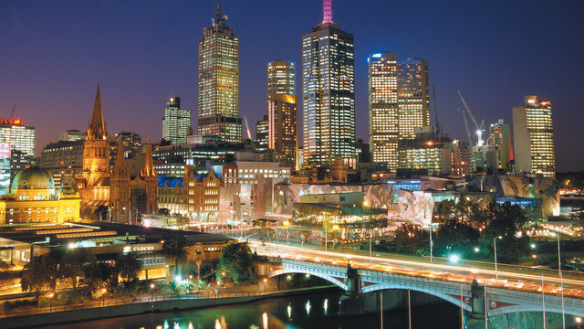 Melbourne served as the national capital until Canberra was completed