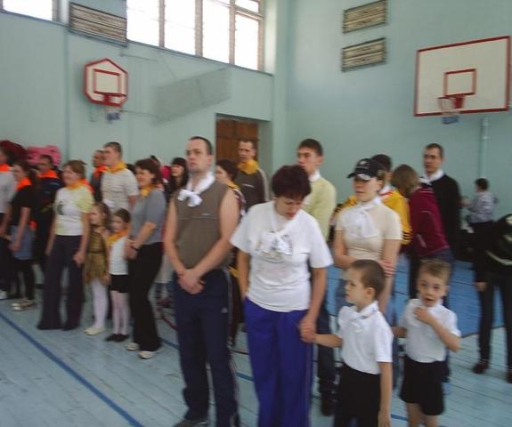 Проведение семейного спортивного праздника "Большие гонки"