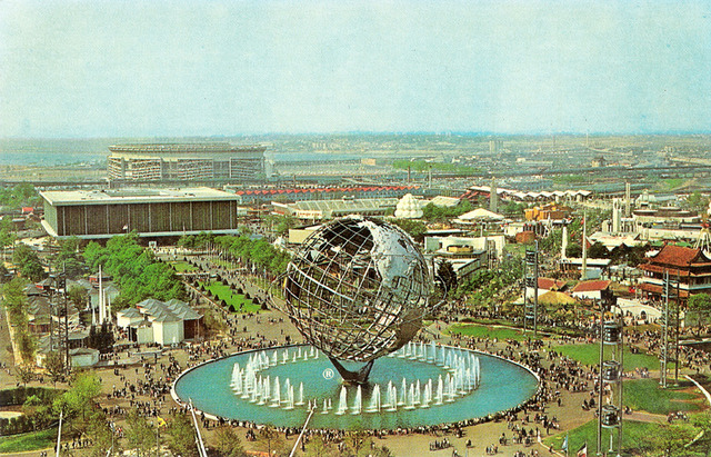 New York World Fair Begins