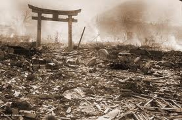 U.S. Bombs Nagasaki, Japan