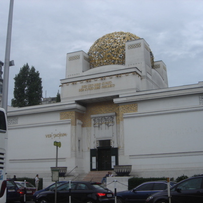 Timeline: Viagem para Europa em 2011