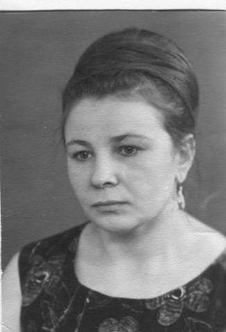 Захарова Мария Васильевна, костелянша.