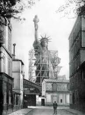 Statue of Liberty Arrives in New York