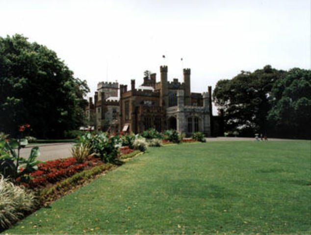 In 2006 The commonwealth games are held in Melbourne.