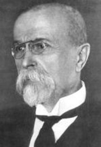 Zvolení T. G. Masaryka prvním československým prezidentem - 14. listopadu 1918, byla ustavena první vláda v čele s K. Kramářem