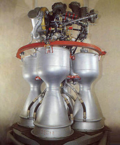 Начало серийного производства жидкостных ракетных двигателей