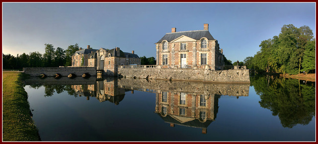Un nouveau bâtiment et les grandes