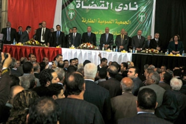 الزند يهاجم الرئاسة