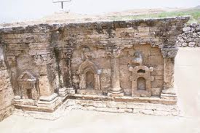 An early center of learning in India was Taxila