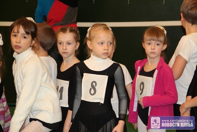 В Керчи прошел чемпионат Крыма по акробатическому рок-н-роллу