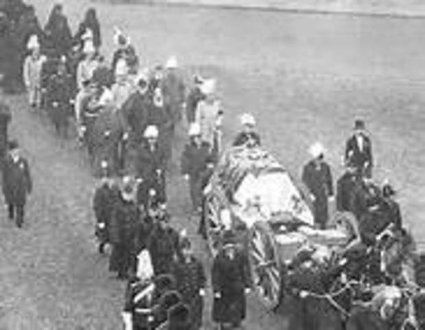 Queen Victoria Dies.