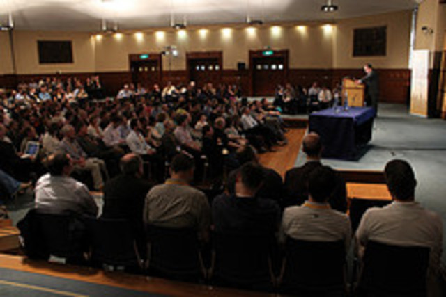 Cursos electrónics d'estiu