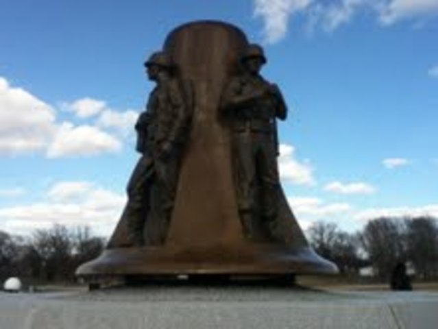 Illinois War Memorials