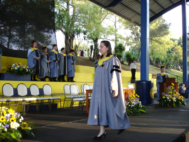 Graduacion LICDAAA