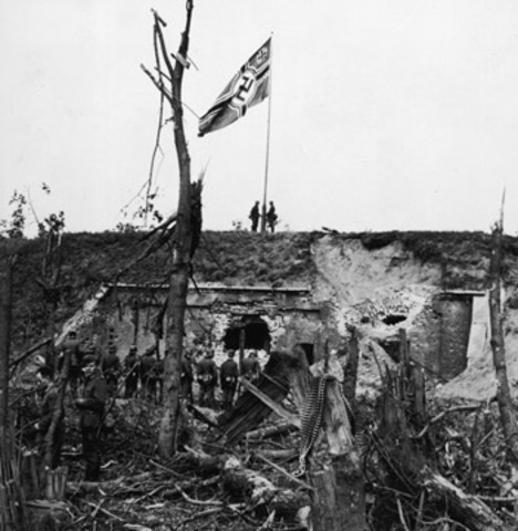 Germany invades Poland starting WWII