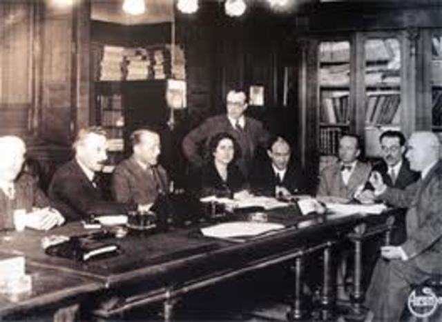 Clara Campoamor diputada