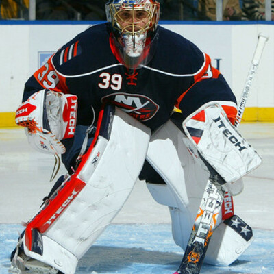Timeline: Injuries derail career of Islanders goalie