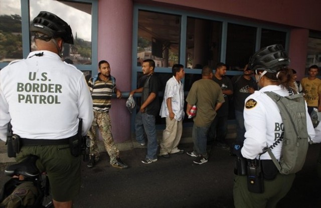 Judge Blocks Key Parts of Arizona's Anti-Illegal Immigration Law