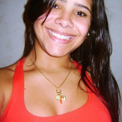 Timeline: Sweet Dreams Marina Isabelle Lessa.