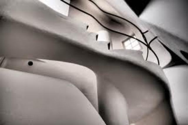 Modernism Era Begins