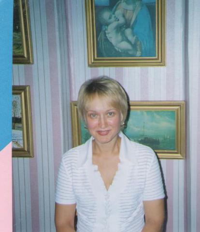 Главный бухгалтер Боброва Елена Николаевна