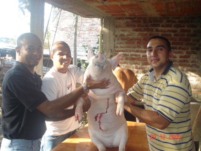 celebrando con el compadre