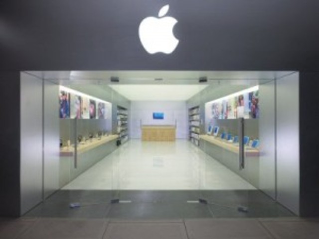 Introduces Apple Store
