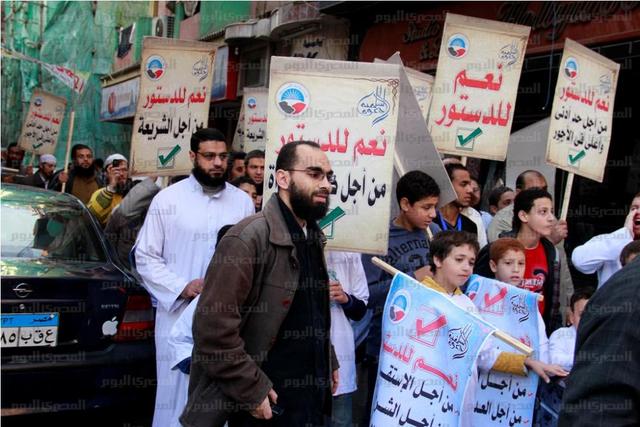 حزب النور يرفض الدعوة إلي انتخابات رئاسية مبكرة أو إلى تعديل الدستور