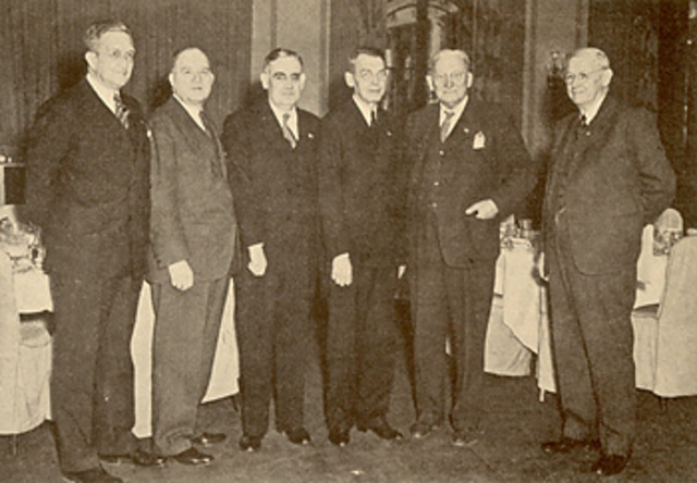 Interim Commitee Urges bomb use