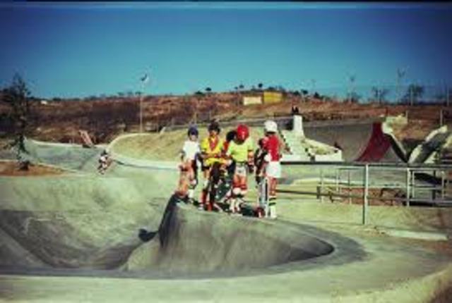 EL PRIMER SKATEPARK
