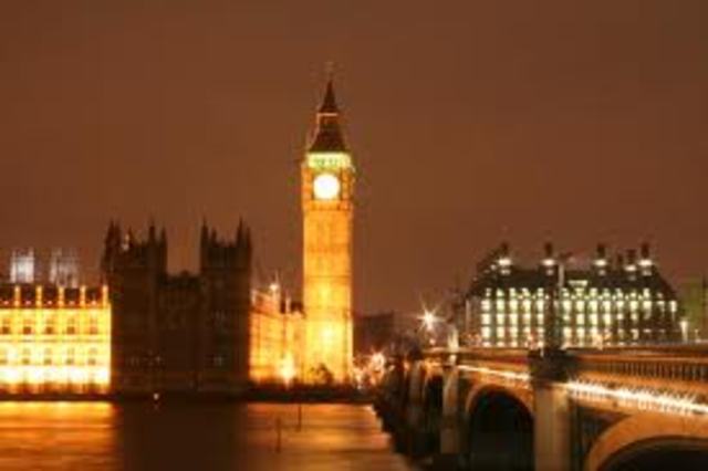 Go to London to see the Big Ben