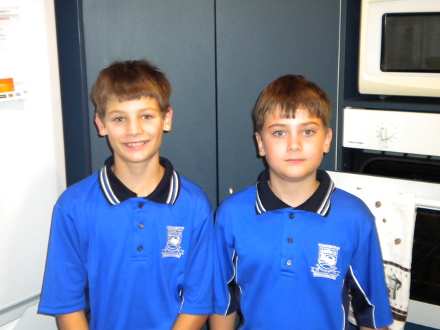 Leamington Primary School (uniform)